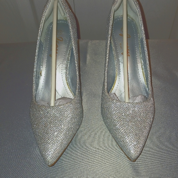 Jessy Milan Shoes - Jessy Milan Evening Shoes 7.5 Silver